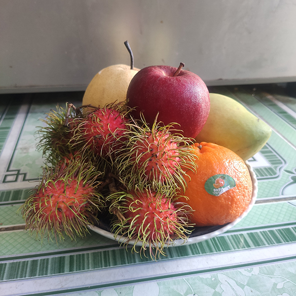 Combo mâm ngũ quả và hoa cúc Cali